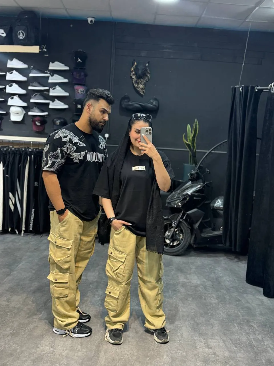 تیشرت و شلوار کارگو (1)