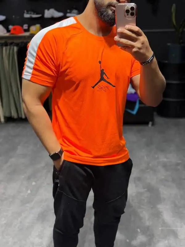 8b0c3698-8009-483d-88c1-b4775e6bd32f